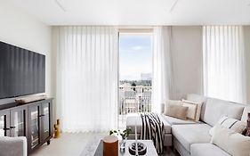 The J - Luxury Apartments By Localz